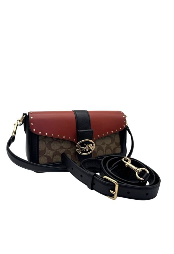 GEORGE - COACH - Image 4